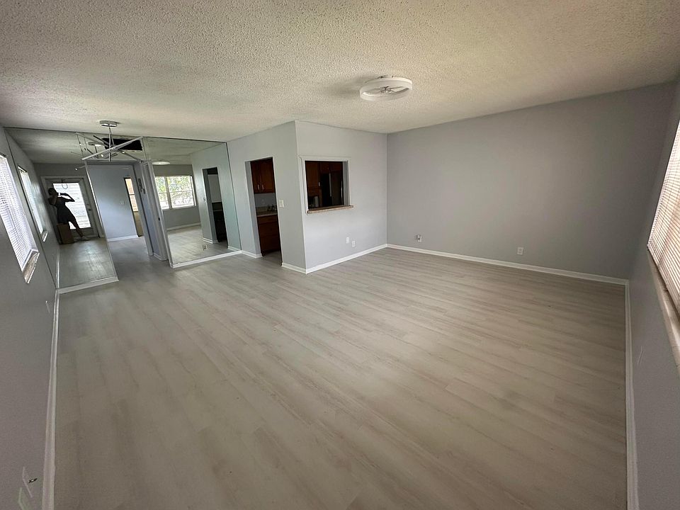 1st image of 21 Salisbury A