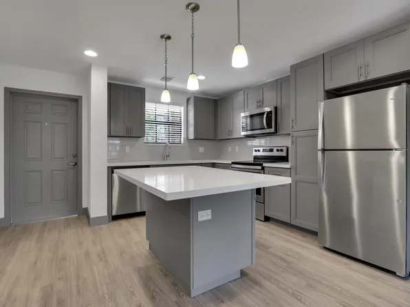 540 NE 14th Ct APT 103, Fort Lauderdale, FL 33304