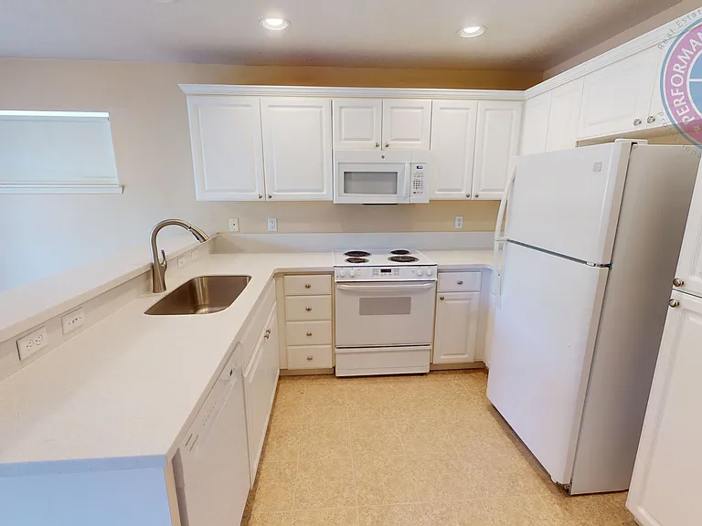 4377 NW Palmbrook Dr — Photo 5