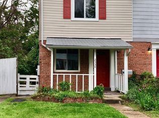 2334 Fairview Ter, Alexandria, VA 22303