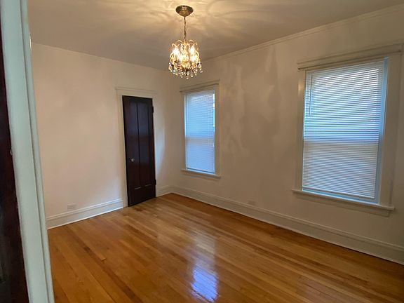 2nd image of 6429 N Lakewood Ave #2