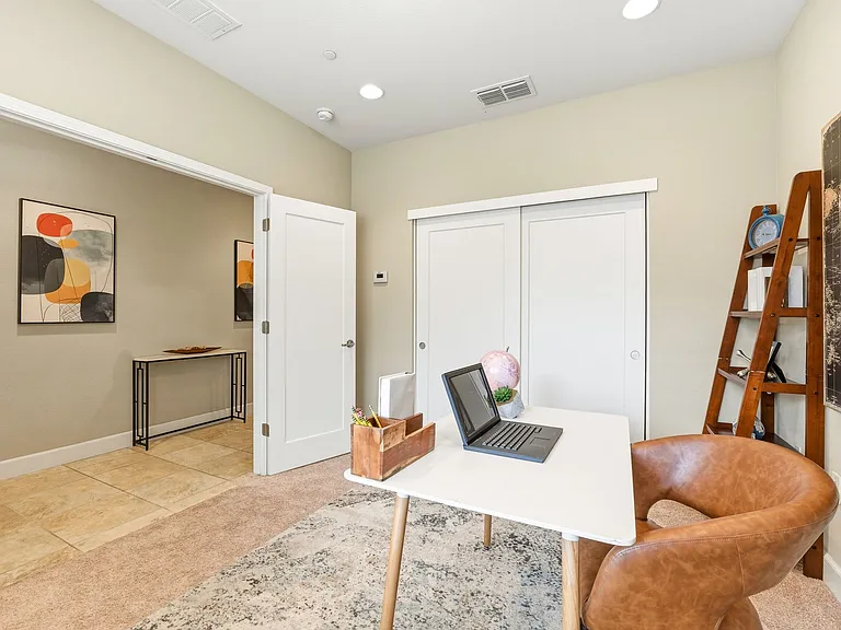 815 Blue Opal Dr — Photo 5