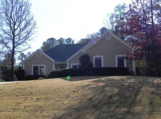 5800 Elm Tree Dr, Buford, GA 30518