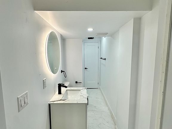 5th image of 154 Thames Way #Basement