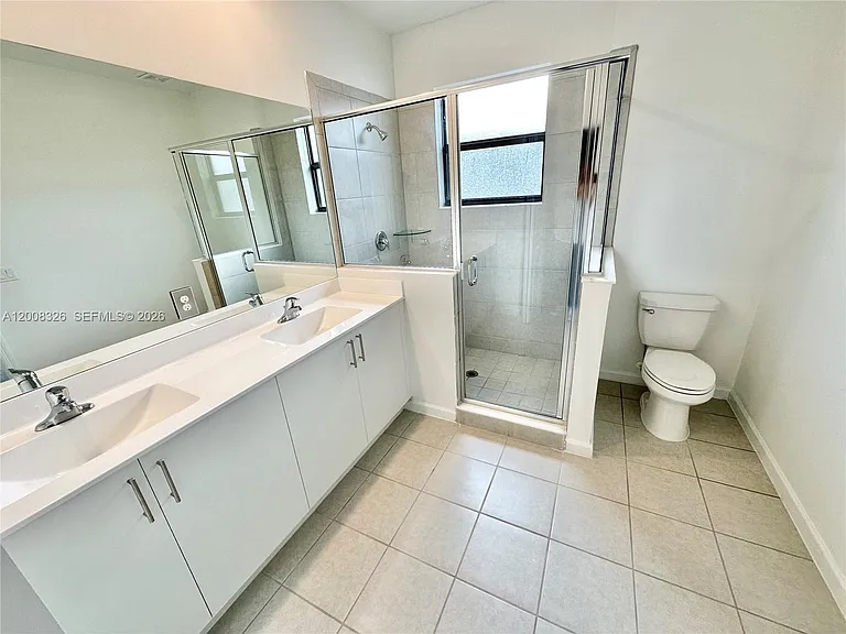 261 SW 159th Way — Photo 8