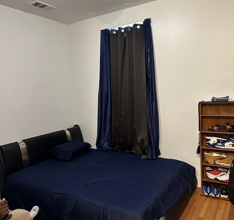 2nd image of 632 2nd Ave #11