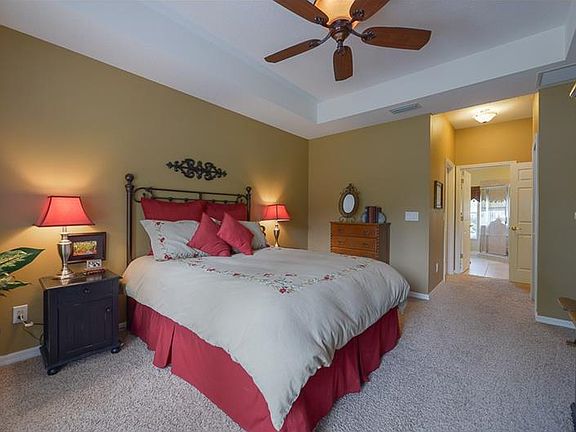 5th image of 2205 Holly Pine Cir