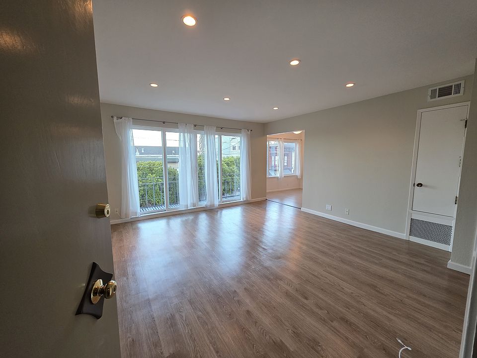 1st image of 1400 Castro St APT 6