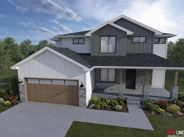 7308 N 10th St, Lincoln, NE 68521