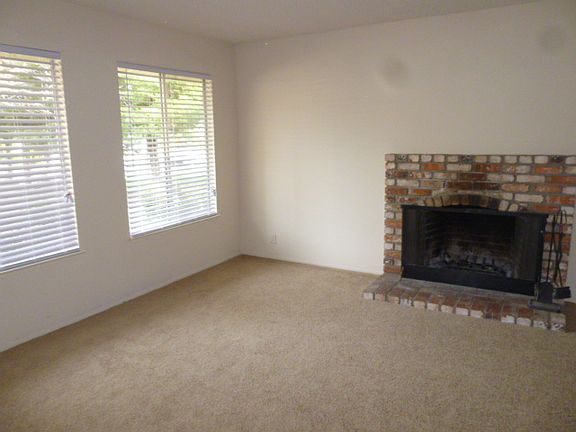 4th image of 118 Shefield Dr