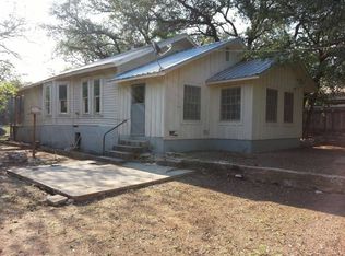 718 Brown St, Lampasas, TX 76550
