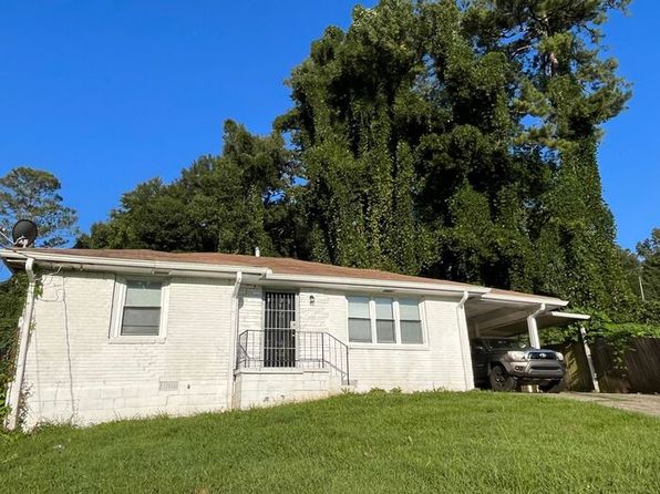 2141 Macon Dr SW