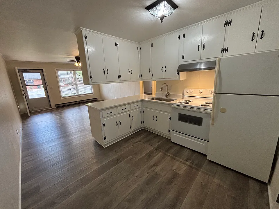 827 Cox Rd #2660
