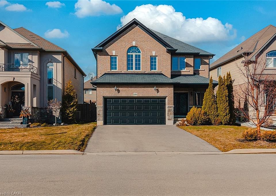 1st image of 100 Garinger Cres