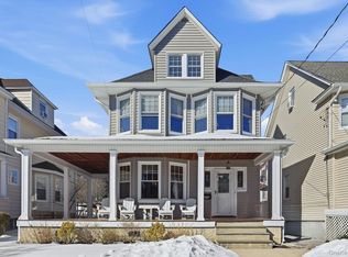 32 Brookside Place, New Rochelle, NY 10801