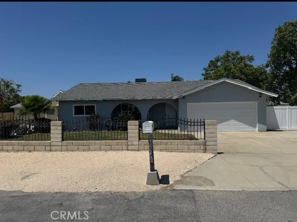 18260 Bonnie Ln, Fontana, CA 92335