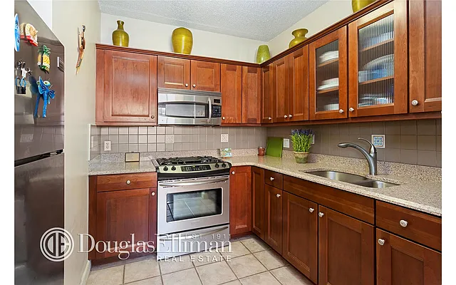 Sold by Douglas Elliman | media 3