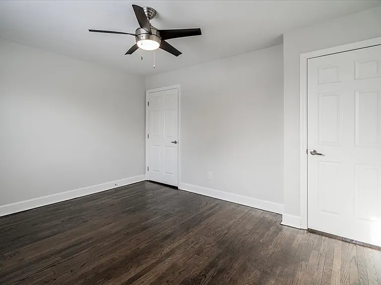 Haddon Hills Apartments — Photo 13