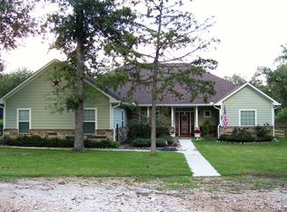 461 High Meadows Rd, Bellville, TX 77418