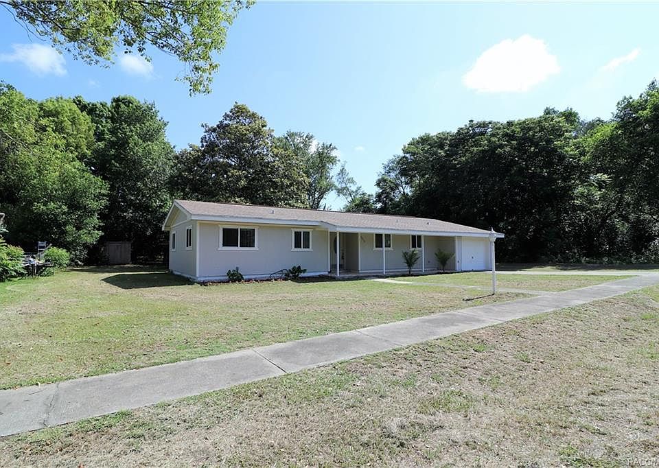 1st image of 2615 W Gardenia Dr