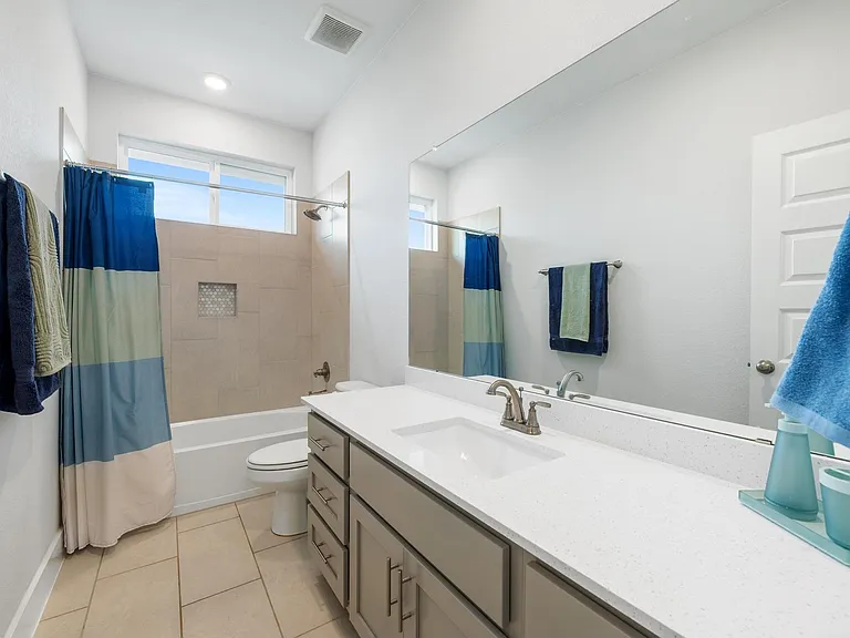 933 Donna Roland Ct — Photo 34