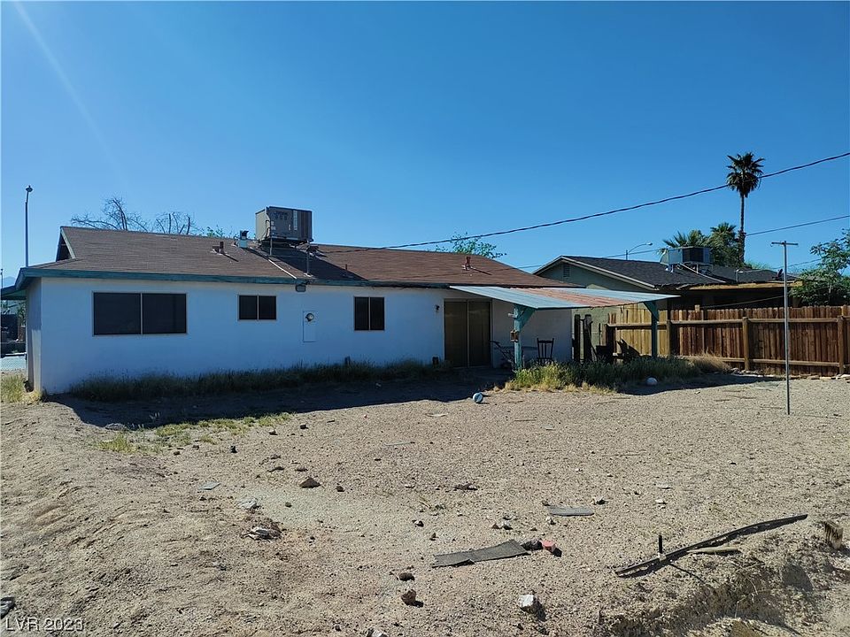 2nd image of 3012 Magnet St