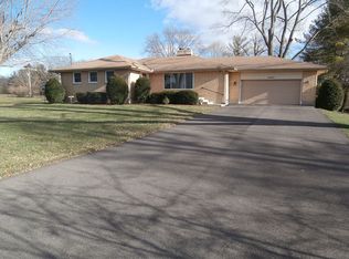 6950 Red Lion Five Points Rd, Lebanon, OH 45036