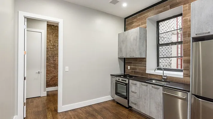 Rented by Nooklyn NYC LLC | media 7