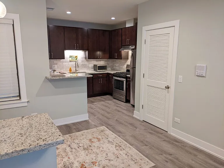 1143 Maple Ave #11471 — Photo 4