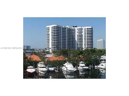 3600 Mystic Pointe Dr Photo 1