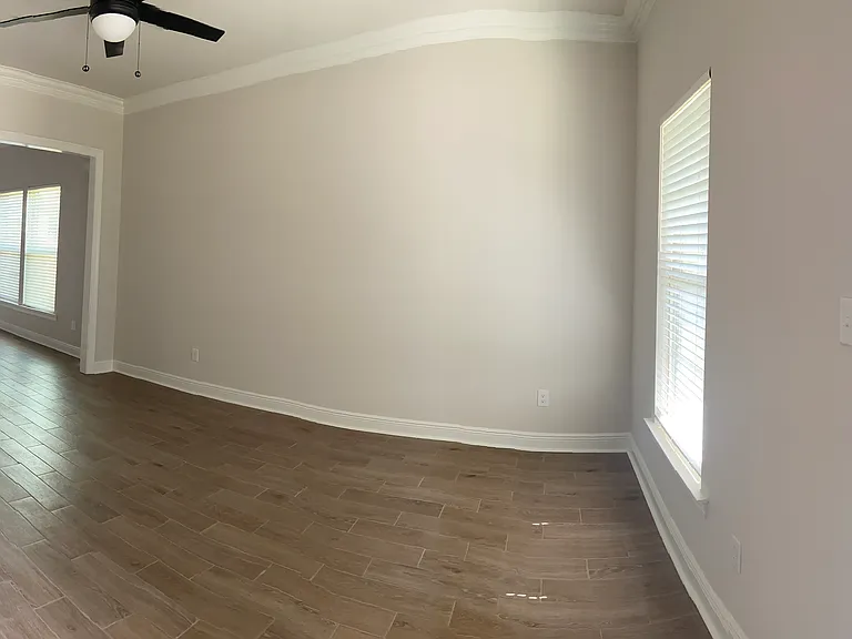 21200 Astoria Ln — Photo 5