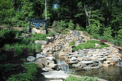 2nd image of 10015 Fox Cove Rd