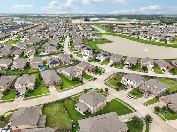 25404 Devonshire Knoll St, Katy, TX 77493