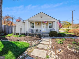 1306 Clagett Dr, Rockville, MD 20851