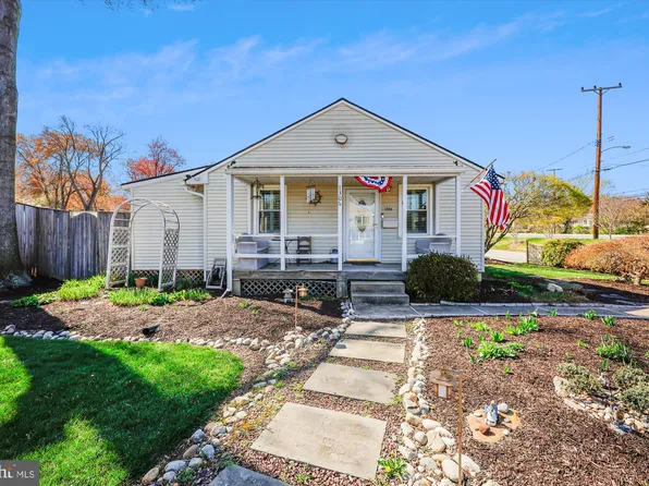 1306 Clagett Dr, Rockville, MD 20851