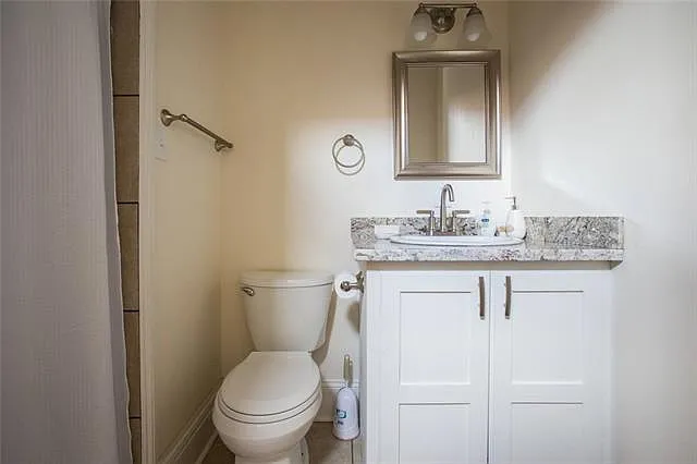 8118 Belfast St — Photo 12
