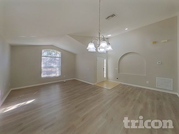 4th image of 6738 Waterton Dr