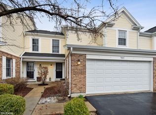 4841 Prestwick Pl, Hoffman Estates, IL 60010