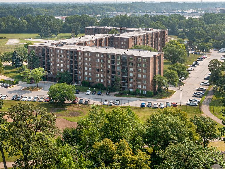 400 Park Ave Calumet City, IL, 60409 Apartments for Rent Zillow