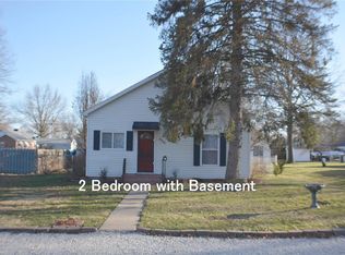 406 Osie St, Gillespie, IL 62033