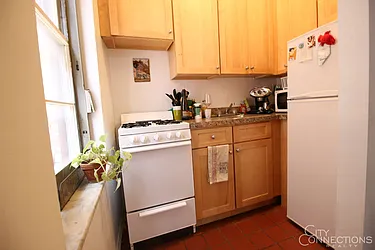 Rented by City Connections Realty