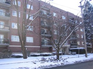 1433 Perry St, Des Plaines, IL 60016