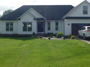 110 Oak Shadow Ln, Benton, KY 42025