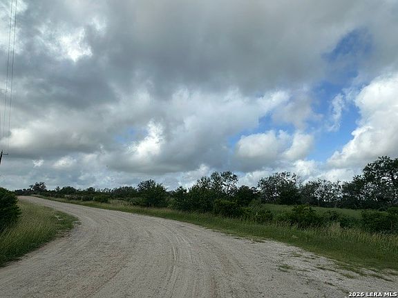 2nd image of TBD Leal Rd