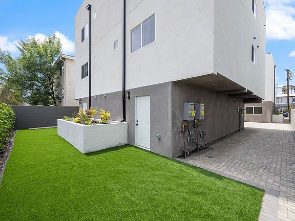 2nd image of 7308.5 Independence Ave