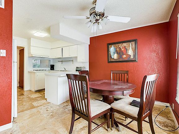 4th image of 8211 Katy Fwy APT 7