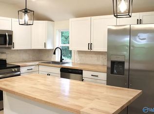 55 Spinaker Ln, Killen, AL 35645