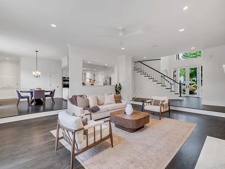 37 Erwin Ct — Photo 11
