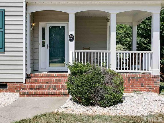 3rd image of 2211 Baycourt Trl