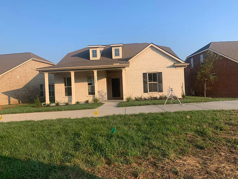 1176 Carlisle Pl — Photo 2